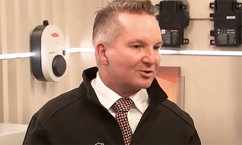 Bowen: ‘Voters demand renewable energy!’