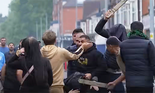 West poised for war – with its migrants