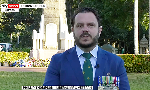 Veterans tell govt to shove medals